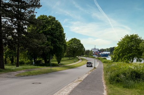 Dorfstraße Westerrönfeld Mittelholstein Nord-Ostsee-Kanal