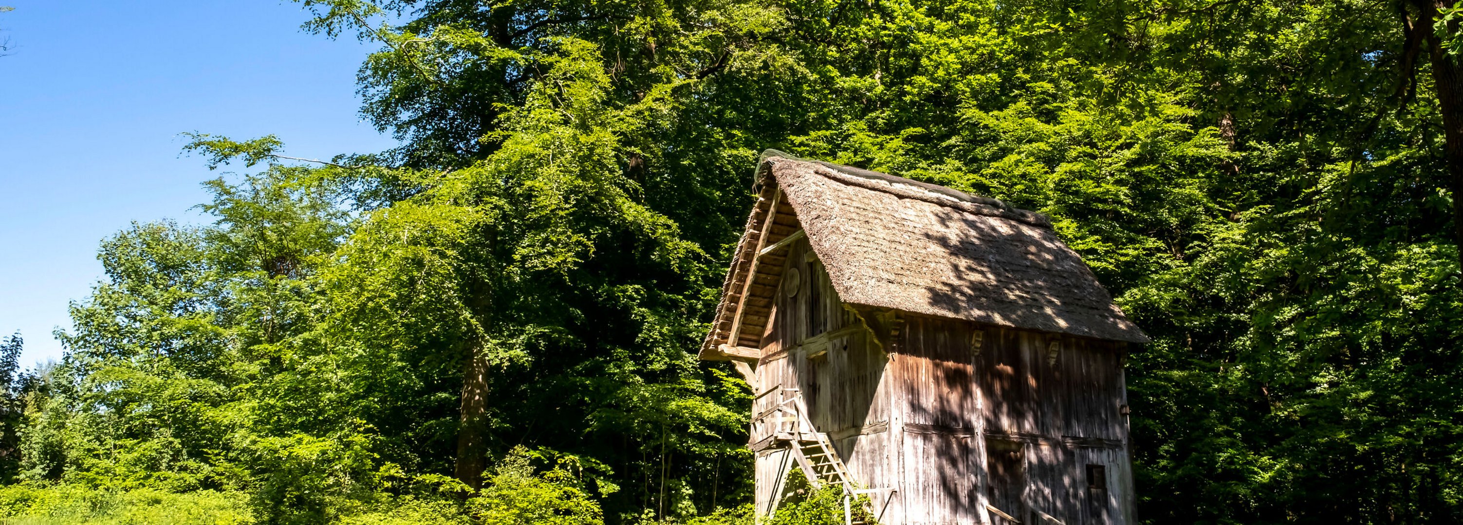 Historische Holz-Speicher in der Gemeinde Meezen im Amt Mittelholstein