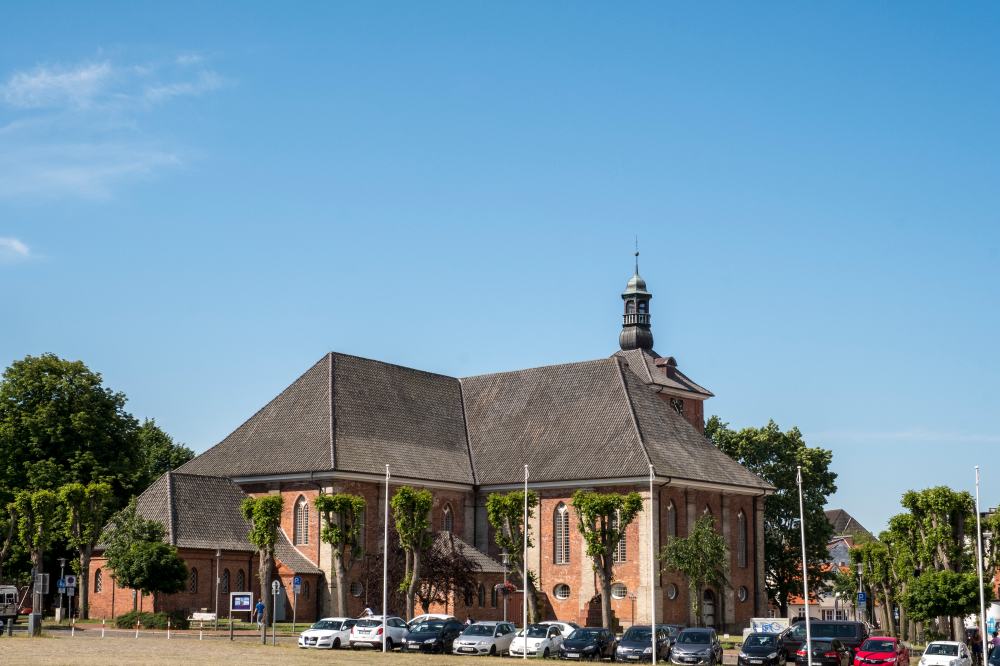 Christkirche am Paradeplatz Rendsburg Stadtteil Neuwerk