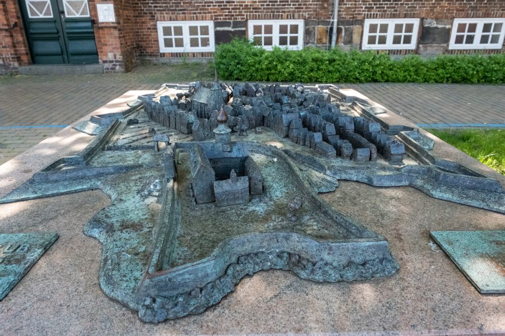 Bronzemodell am Schlossplatz Rendsburg das frühere Rendsburg und Schloss